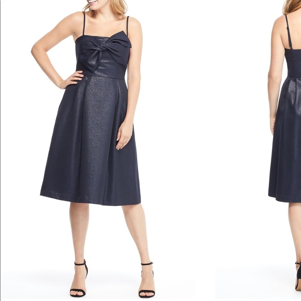 NEW • Gal Meets Glam • Lucille Starry Night Dress